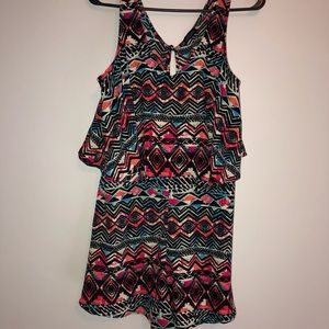 Fits like a medium/large, shows lots of butt